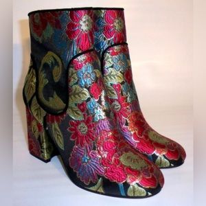 Marc Fisher Women's 9.5 Jana Boot Multi-Color Floral Embroidered Silk Brocade